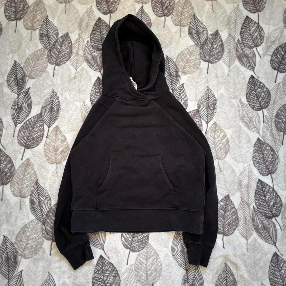 Lululemon Athletica Size 4 Charcoal Hoodie